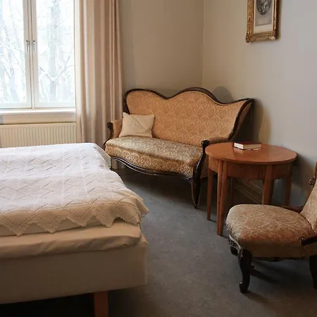 Gjestehuset Lovisenberg * オスロ